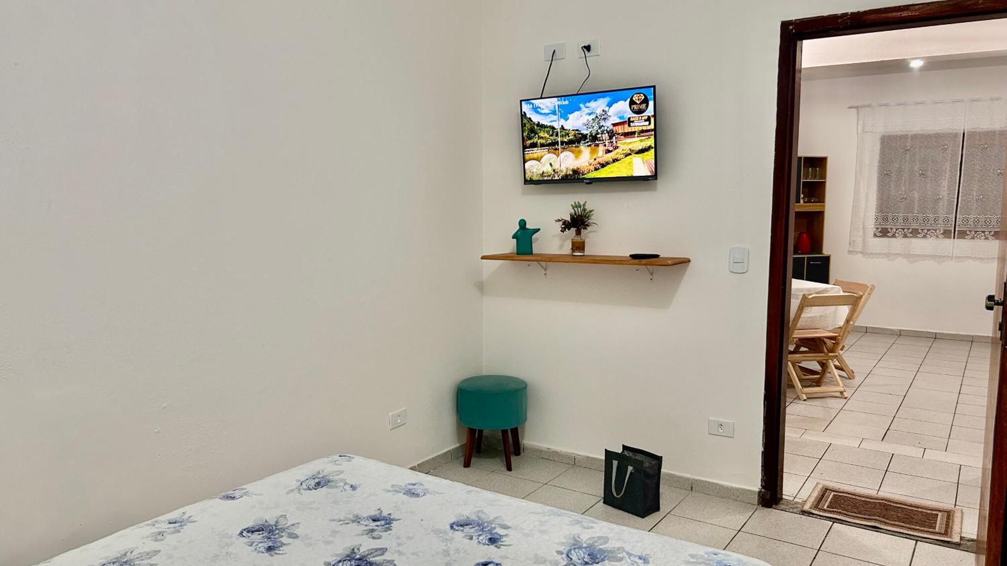Kitnet Nas Montanhas Apartamento *